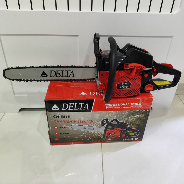 اره زنجیری دلتا DELTA مدل CN5818 موتور 5800 تیغه 45 سانتی همراه لوازم جانبی