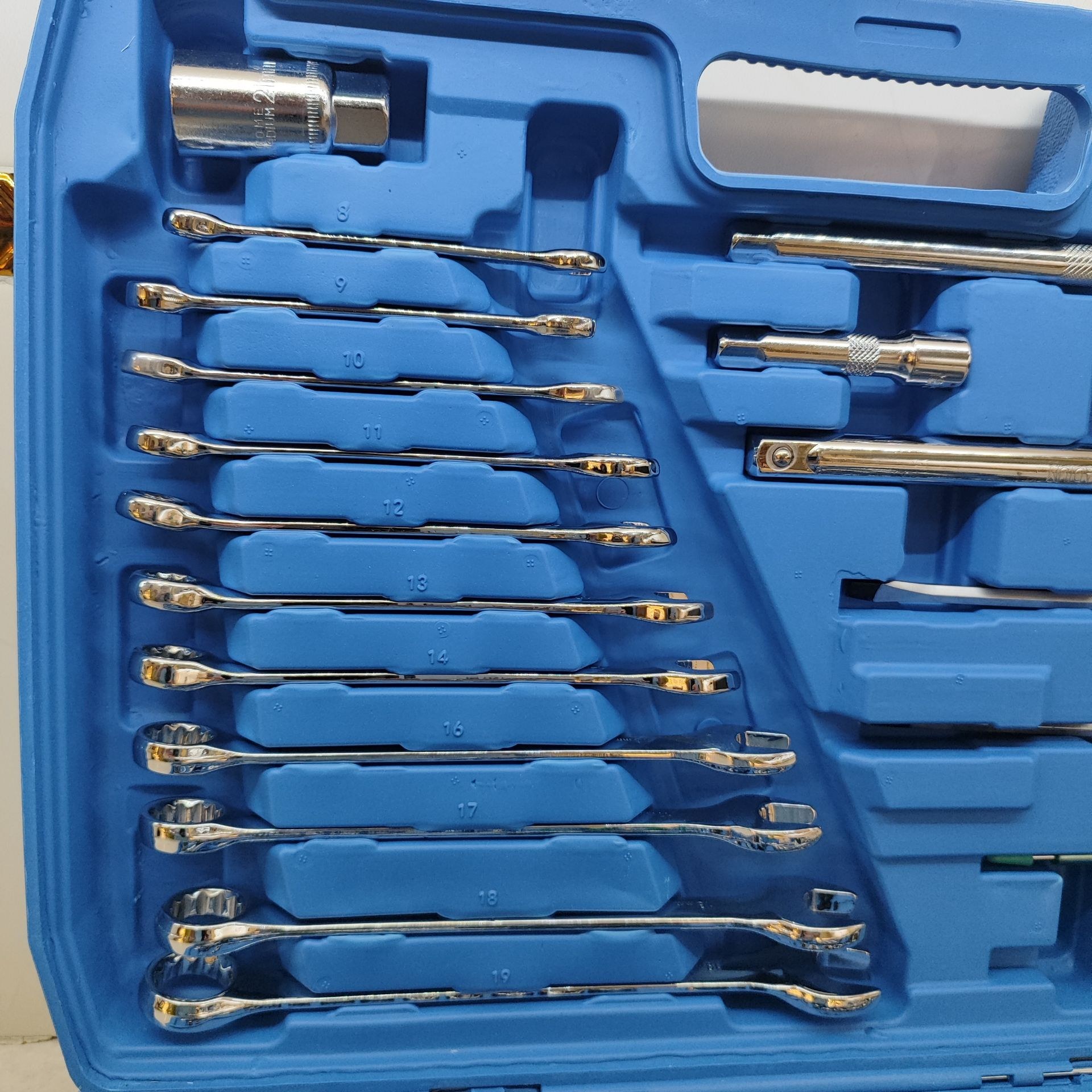 جعبه بکس 121 پارچه اینتیمکس مدل 4008 جعبه بکس حرفه ای سنگین مناسب کارگاه ها و صنعتی