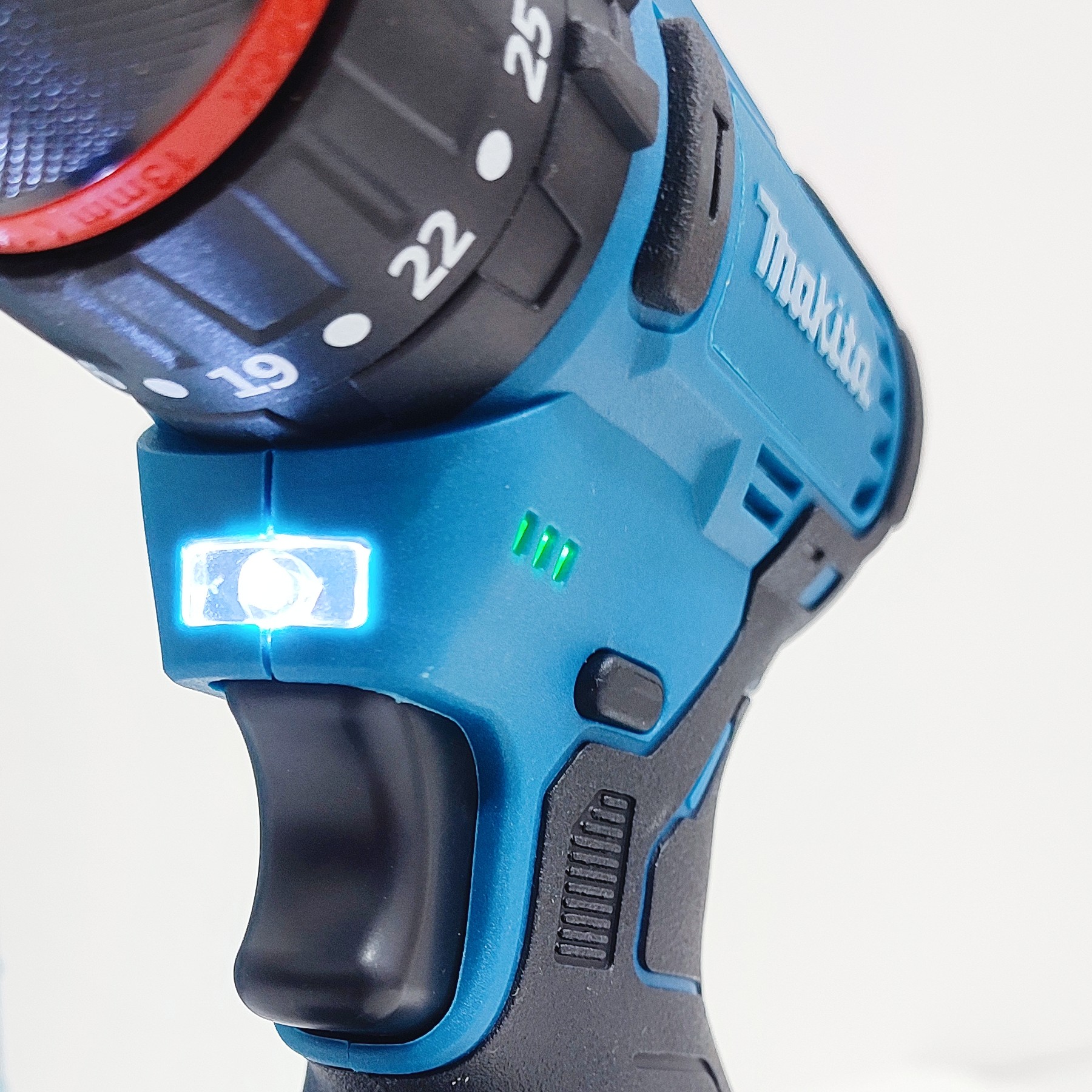 دریل شارژی ماکیتا موتور براشلس سه نظام فلزی مدل MAKITA BRUSHLESS-24V