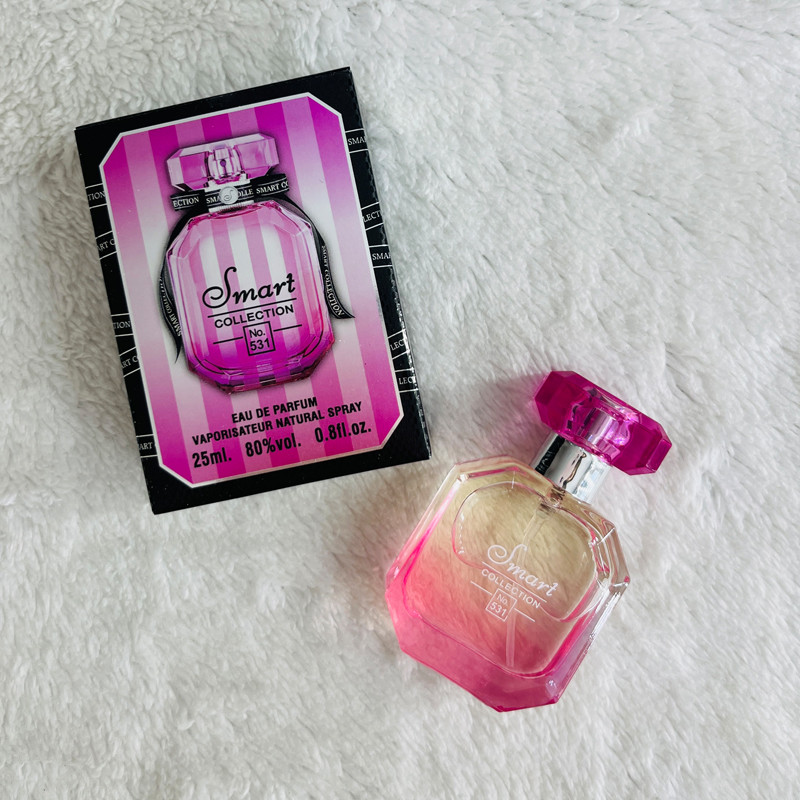 عطر جیبی زنانه اسمارت کالکشن مدل victoria secret bombshell کد 531 حجم 25 میلی لیتر